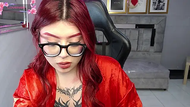 Chat XXX en directo de Red_Bunny_v