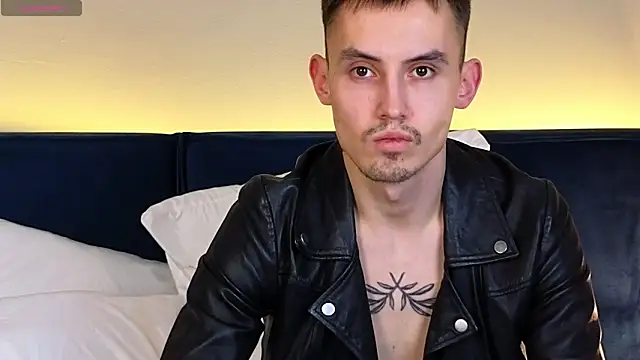 AlexTease Webcam Show