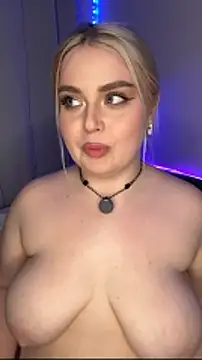 April_Vancee Chat XXX live