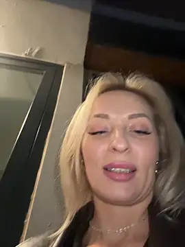 VikaBunny1 Adlı Modelin Web Kamerası Şovu