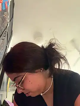 LaHijaDelPecado's Live XXX Chat