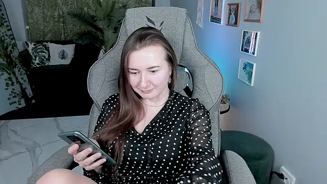 Golden_Dragon élő XXX-chatje