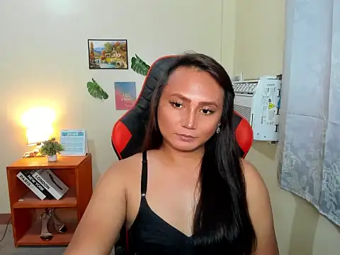 Webkamerová show hella_queen