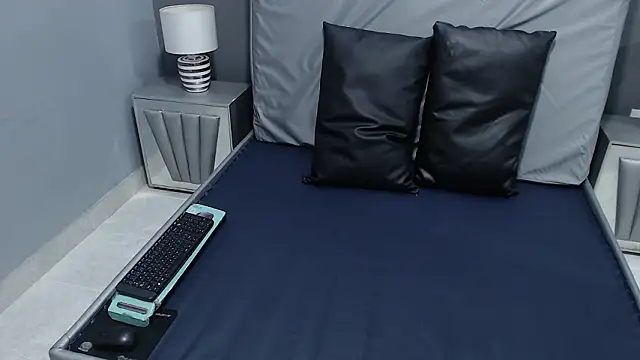 HatsaJones Adlı Modelin Canlı XXX Sohbeti