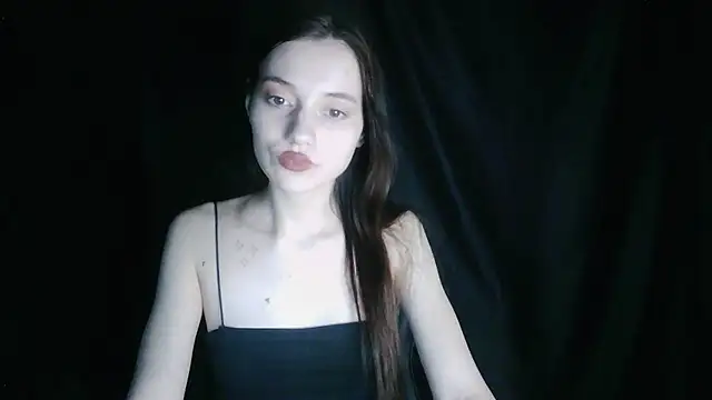 liza__kitty Adlı Modelin Canlı XXX Sohbeti