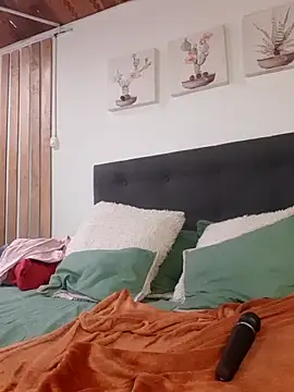 Andrea_secret_: απευθείας συνομιλία ΧΧΧ