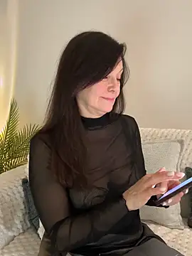 HotLdyllic: απευθείας συνομιλία ΧΧΧ