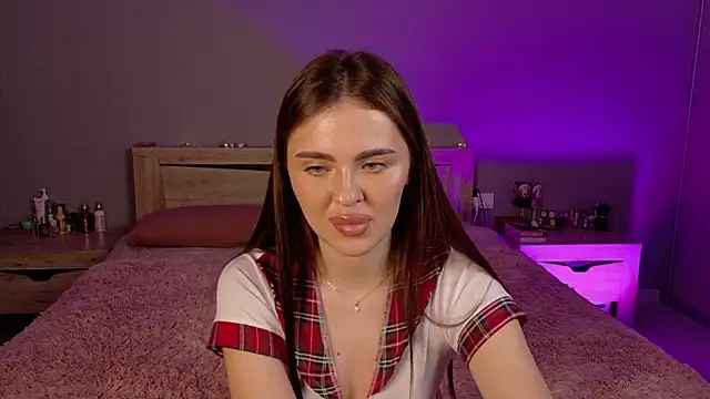 SheilaHigh: απευθείας συνομιλία ΧΧΧ