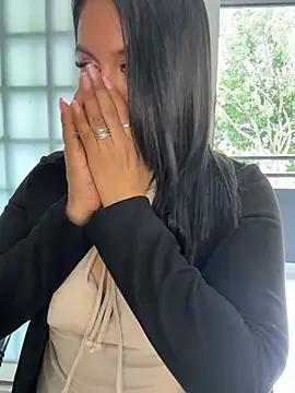 Sofia_Convers 即時 XXX 聊天