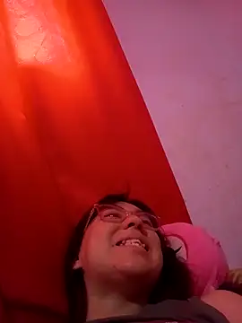 CoralSmit 即時 XXX 聊天