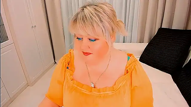 BIGTITSBBWのライブXXXチャット