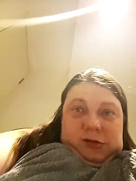 HotHornyEmmaX's Webcam Show