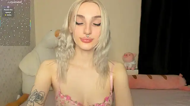 succubantra's Live XXX Chat