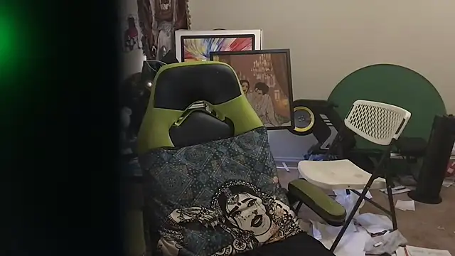 KungFuPanda001's Live XXX Chat