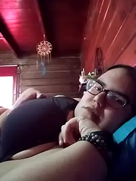 Gatitabuena90's Live XXX Chat