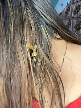 عرض كام CUTI-NAINA