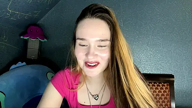 CarmelaLiebherr's Live XXX Chat