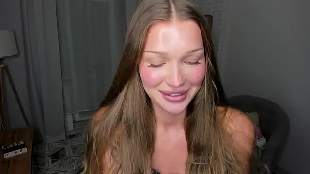 UuGrech's Live XXX Chat