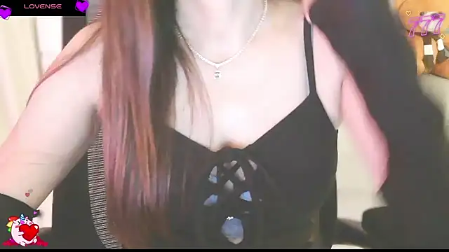 Amaeira_: онлайн-секс-чат