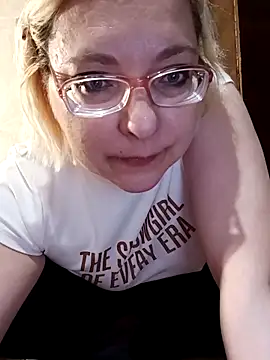 VikaKing – Naživo XXX chat