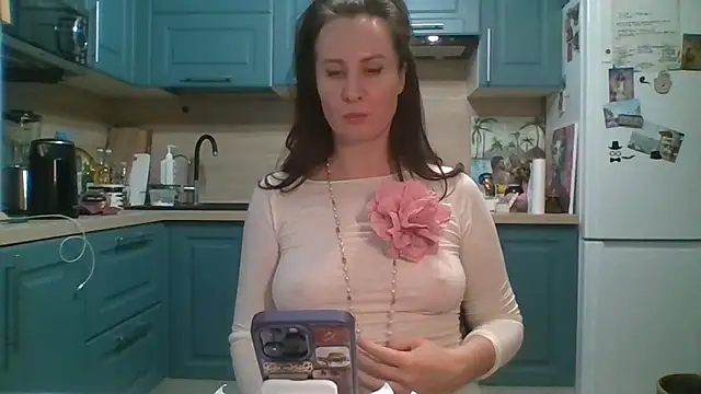 Chat +18 de ALICAINWONDERLAND ao vivo