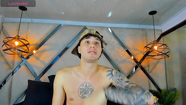 Show de webcam de EXCLUSIVE8