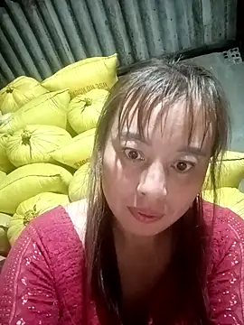 Chat XXX ao vivo de kaia-cam