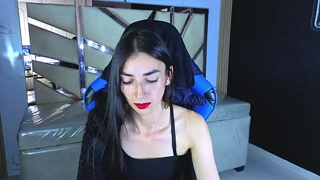 Chat XXX en directo de Maily_a_