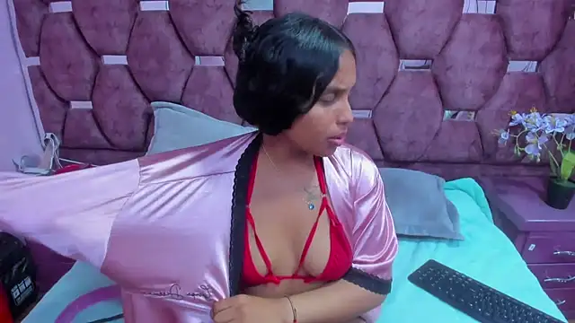 AnalNaugthy Chat XXX in diretta