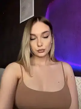 Alisa_Rise Adlı Modelin Web Kamerası Şovu