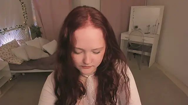 Yennefer__'s Live XXX Chat