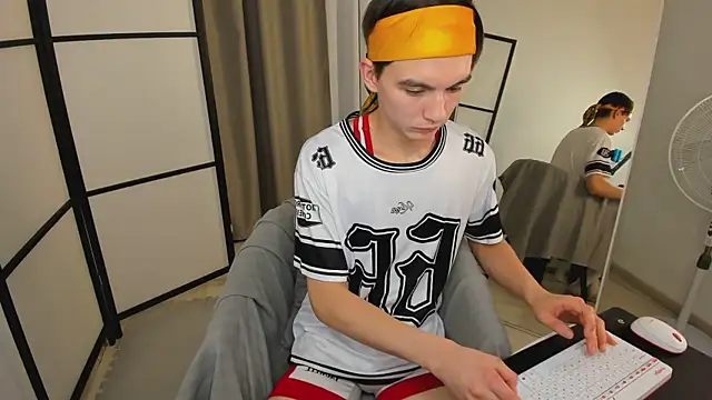 Ian_Harrickton Live XXX-chat