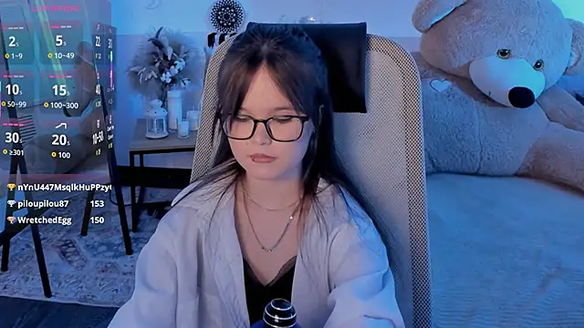 Elainebeness' Live XXX Chat