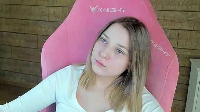 TinnaBurton – Live XXX-chat