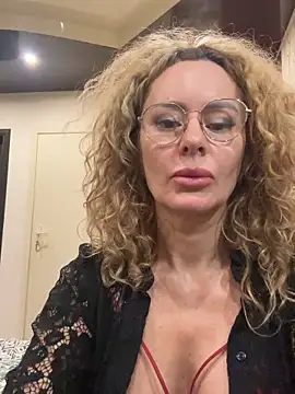 Tania201243 – Naživo XXX chat