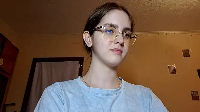 Katelemon লাইভ XXX চ্যাট