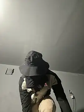 Chat +18 de MIGHTYDEMONXXX ao vivo