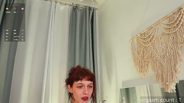 LeelooYolo's Live XXX Chat