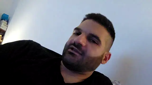 Show modela marios87xxl na web-kameri