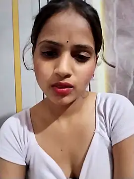 Chat XXX ao vivo de Naina11100