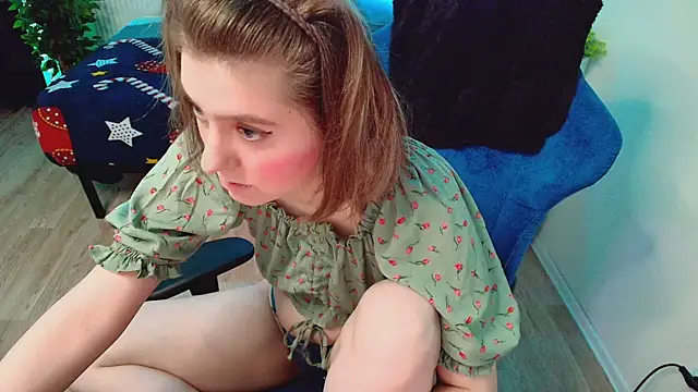 Chatroom XXX en direct de CranberryHot