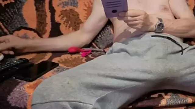 Chat +18 de cumloverboyxx69 ao vivo