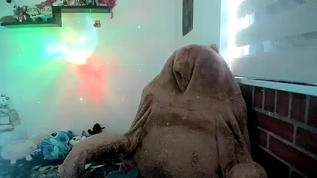 Shaddycute_ Chat XXX in diretta