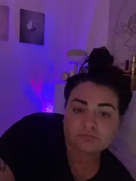 HeyBABYGIRL Adlı Modelin Canlı XXX Sohbeti