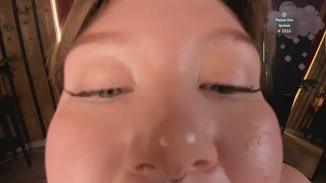 Chat +18 de Ash_Hasmy ao vivo