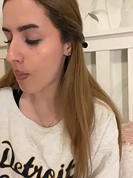 AriaAdda Chat XXX live