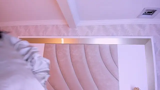 VioletaHills_ Chat XXX live