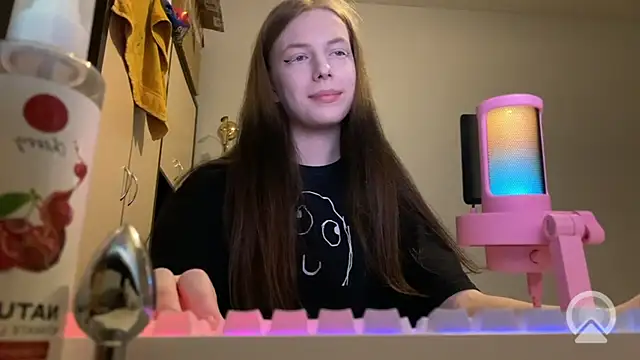 britneylovelyのウェブカメラショー