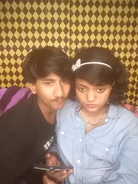 Freakingromance 在線直播表演