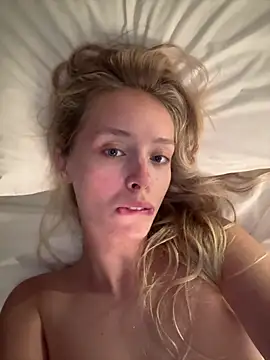 Czat XXX na żywo – SunnyShiney